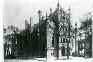 Temple B’ne Jeshurun hosted early classes of the Settlement in its basement. The building has since been demolished. Photo courtesy of the Jewish Museum Milwaukee