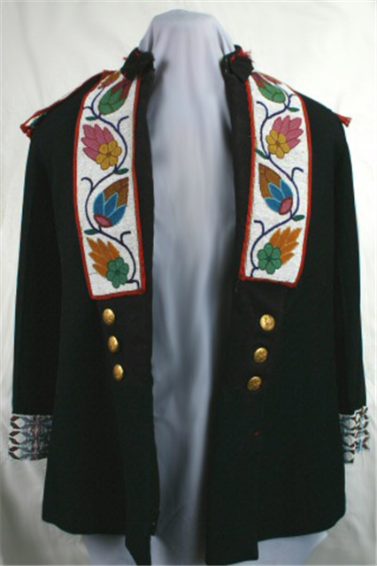 Read more about the article OBJECT HISTORY: Potawatomi Beaded ‘Soldier Coat’