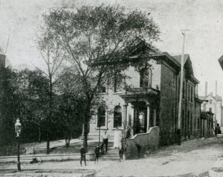 Read more about the article Roots of Milwaukee’s Settlement House