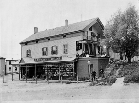 Read more about the article Wauwatosa’s Lefeber Brothers Department Store