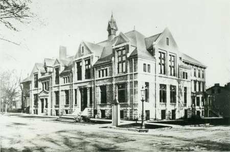 Read more about the article The Milwaukee Athenaeum